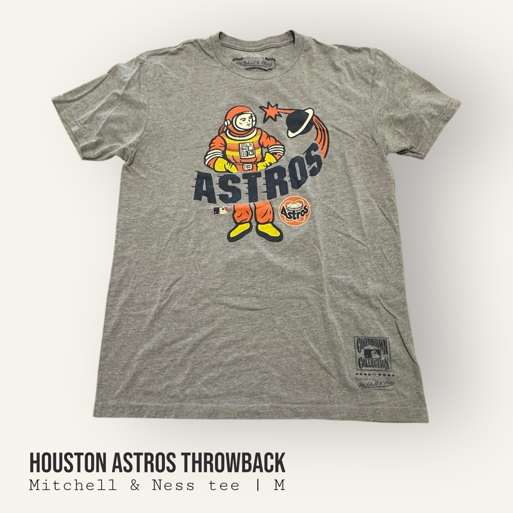 Mitchell & Ness Houston Astros Moon Man Graphic T-Shirt